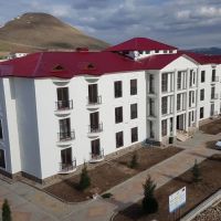 Patnos Farabi Apart